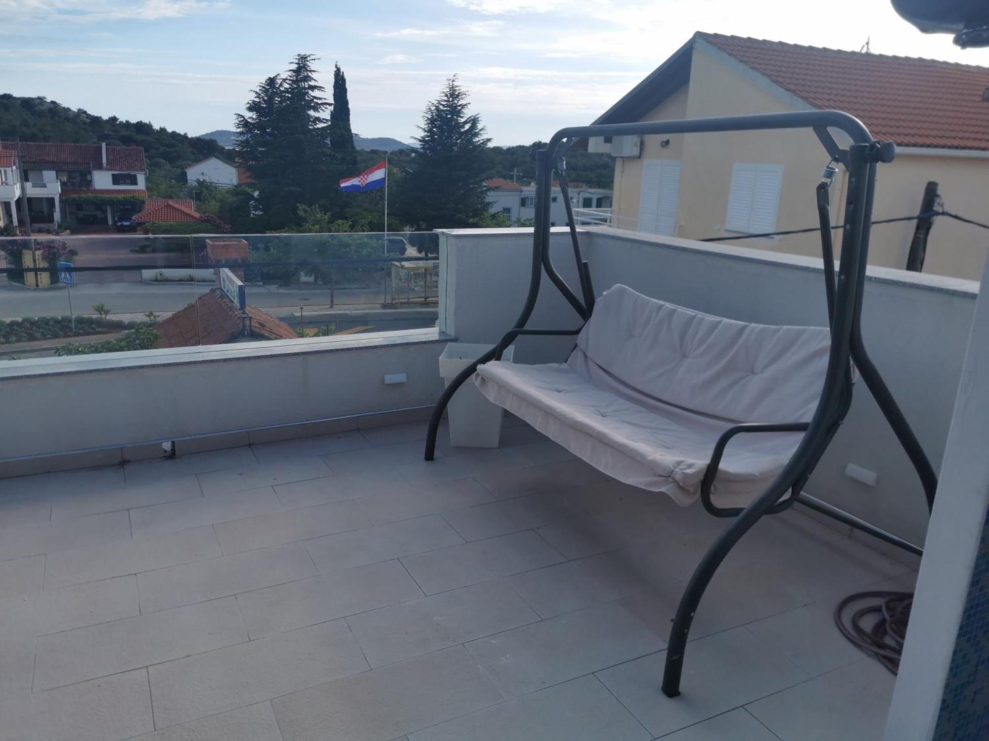 Penhaus apartman Angelus Drage Pakostane Ruang foto