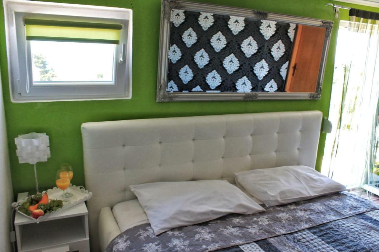 Penhaus apartman Angelus Drage Pakostane Bagian luar foto